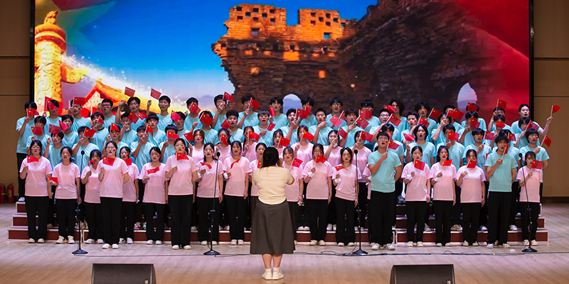 1717230805912931.jpg 电子信息与传媒系1.jpg